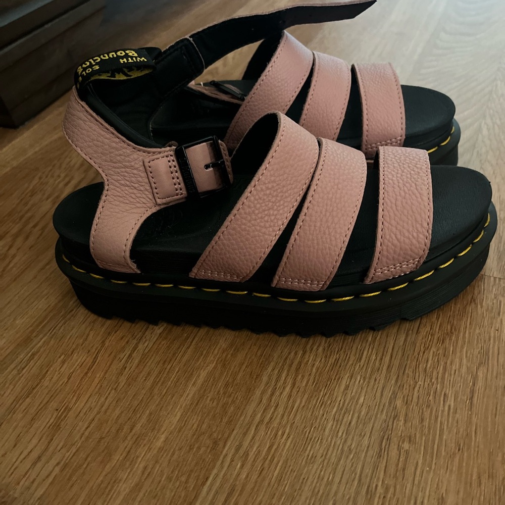 Dr. Marten Sandals